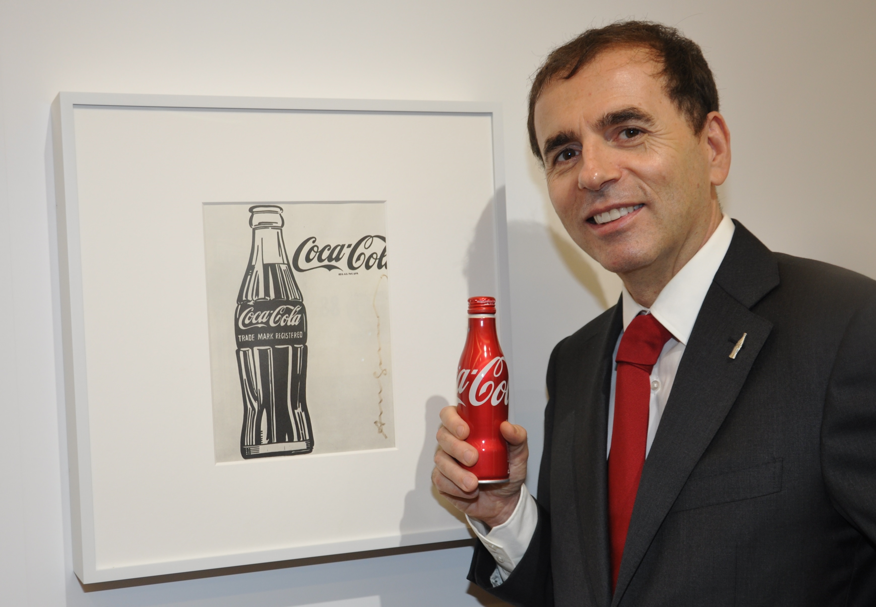 ポップカルチャーの“象徴”生誕１００周年 「コカ・コーラ」のボトル